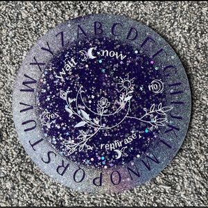 ✨ HP ✨ Handmade ✨ Pendulum/Spirit Board ✨